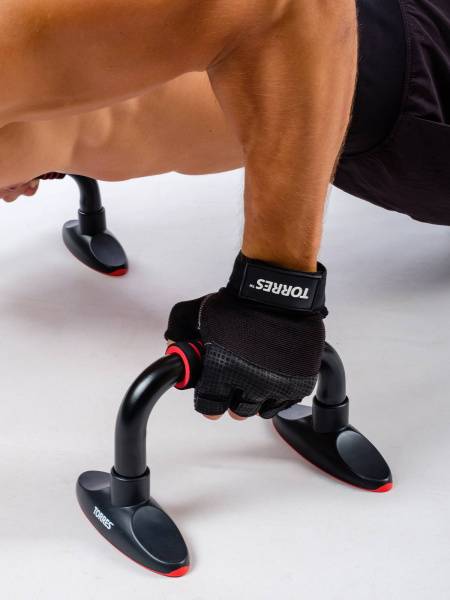 Упоры для отжимания TORRES Push-Up Bars металл, PL5015, эрг. форма, съем. основания, черн-крас Цвет: Черный